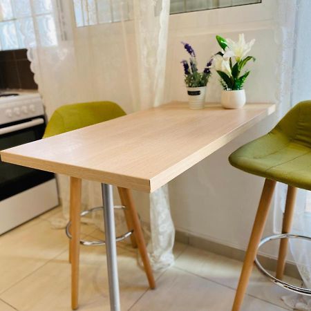 Cozy Apartment Near Sea Atenas Exterior foto